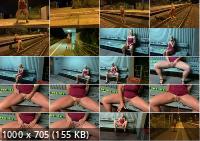 Railway track piss & shit - Pissbattle on the platform with apple birth from the cunt with Devil Sophie [FullHD / 2022]