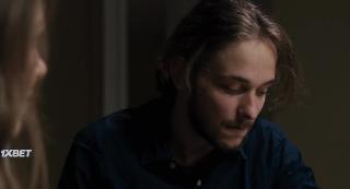 Падение Ашеров (2021)