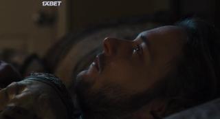 Падение Ашеров (2021)