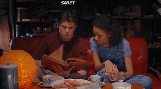 Тайна Дельфиньей бухты (2022)